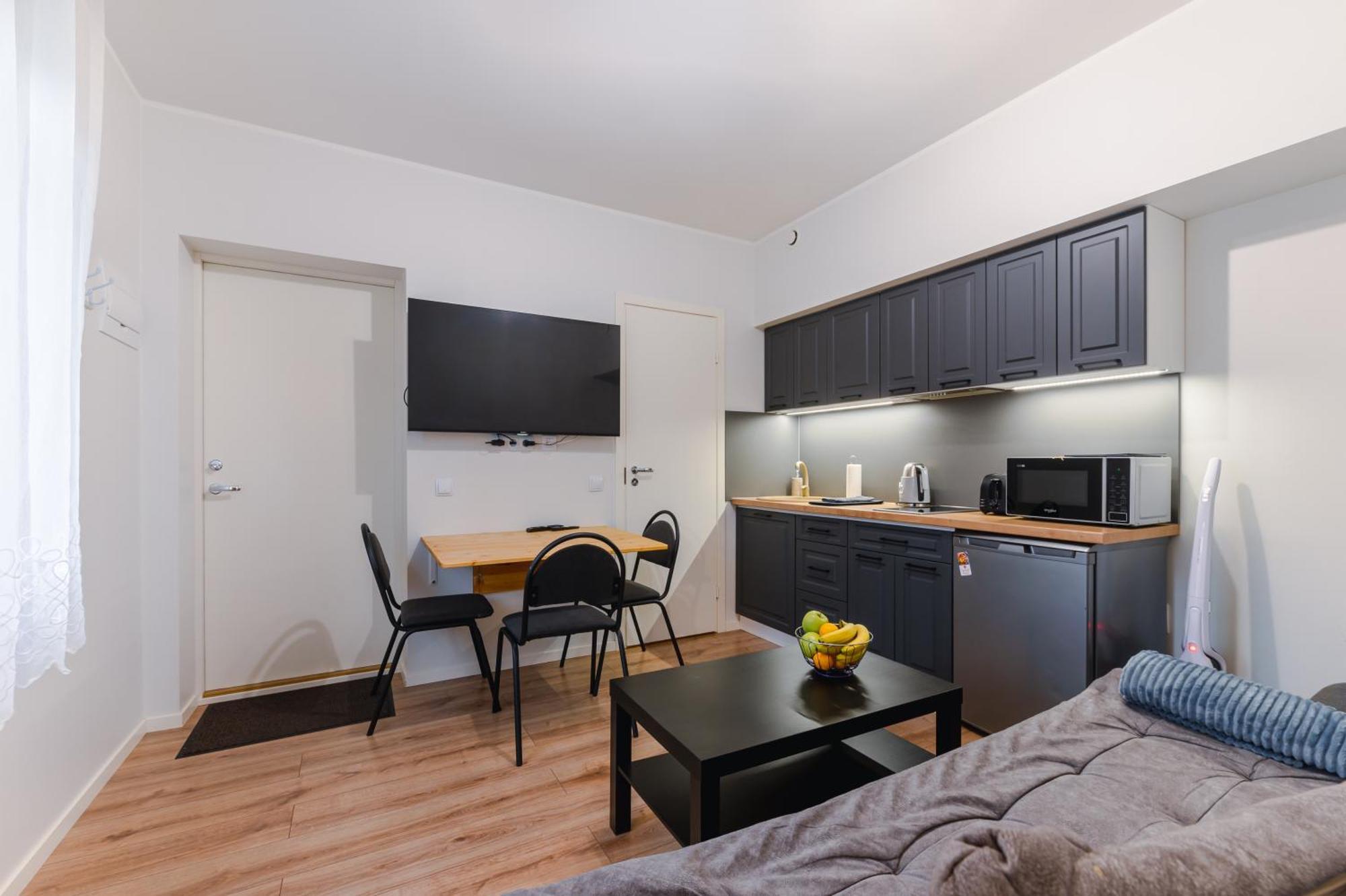 Posti Guesthouse Раквере Экстерьер фото